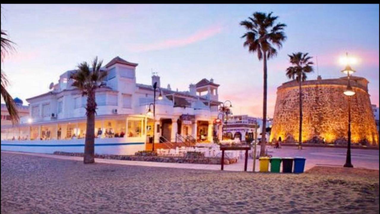 Beachfront Apartment In La Cala De Mijas Exterior foto