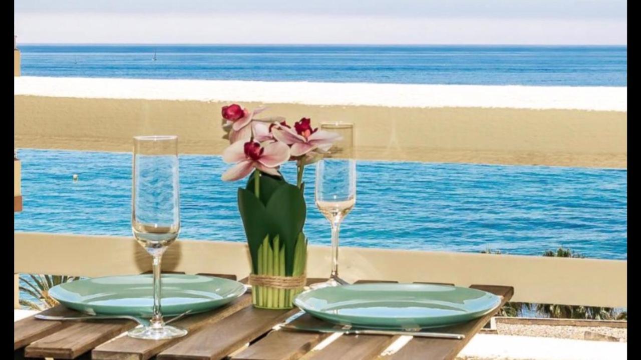 Beachfront Apartment In La Cala De Mijas Exterior foto